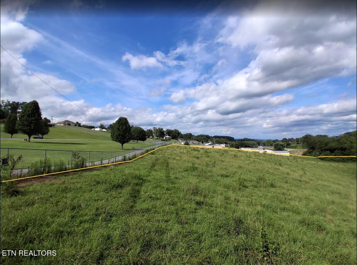 Property Photo:  1820 Old Knoxville Rd  TN 37879 