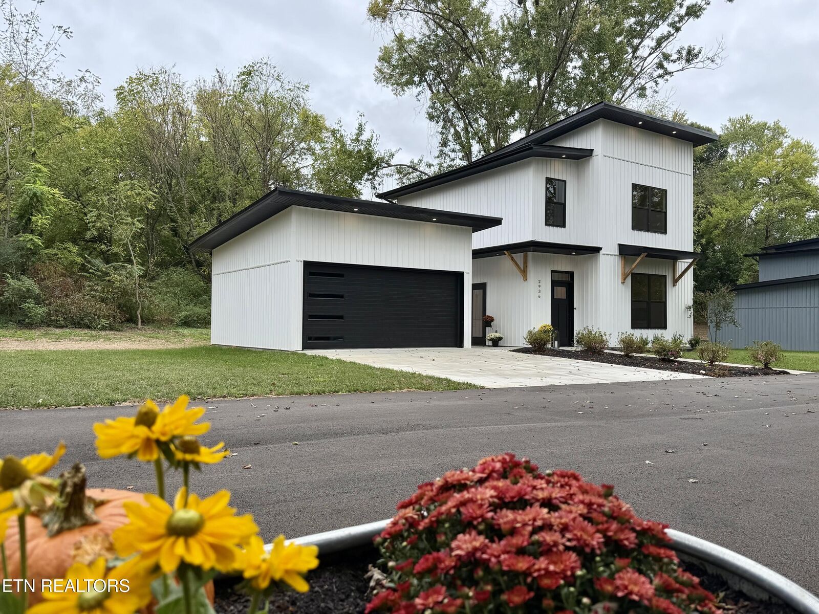 Property Photo:  2936 Beaumaple Way  TN 37917 