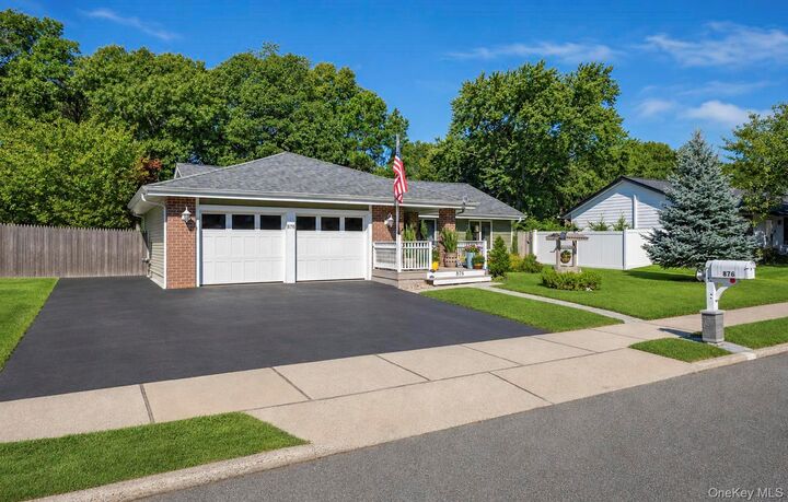 Property Photo:  876 Greenbelt Parkway W  NY 11741 