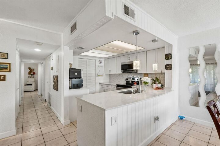 Property Photo:  2514 Lakeway Branch Drive 3205  FL 32839 