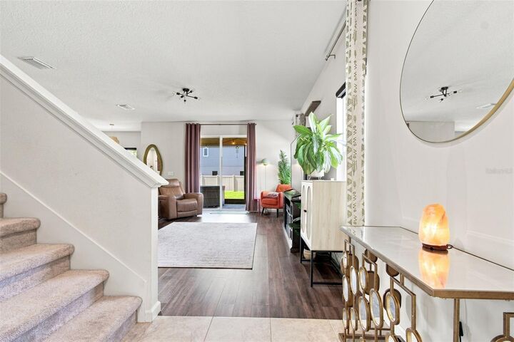 Property Photo:  10792 Hawks Landing Drive  FL 34638 