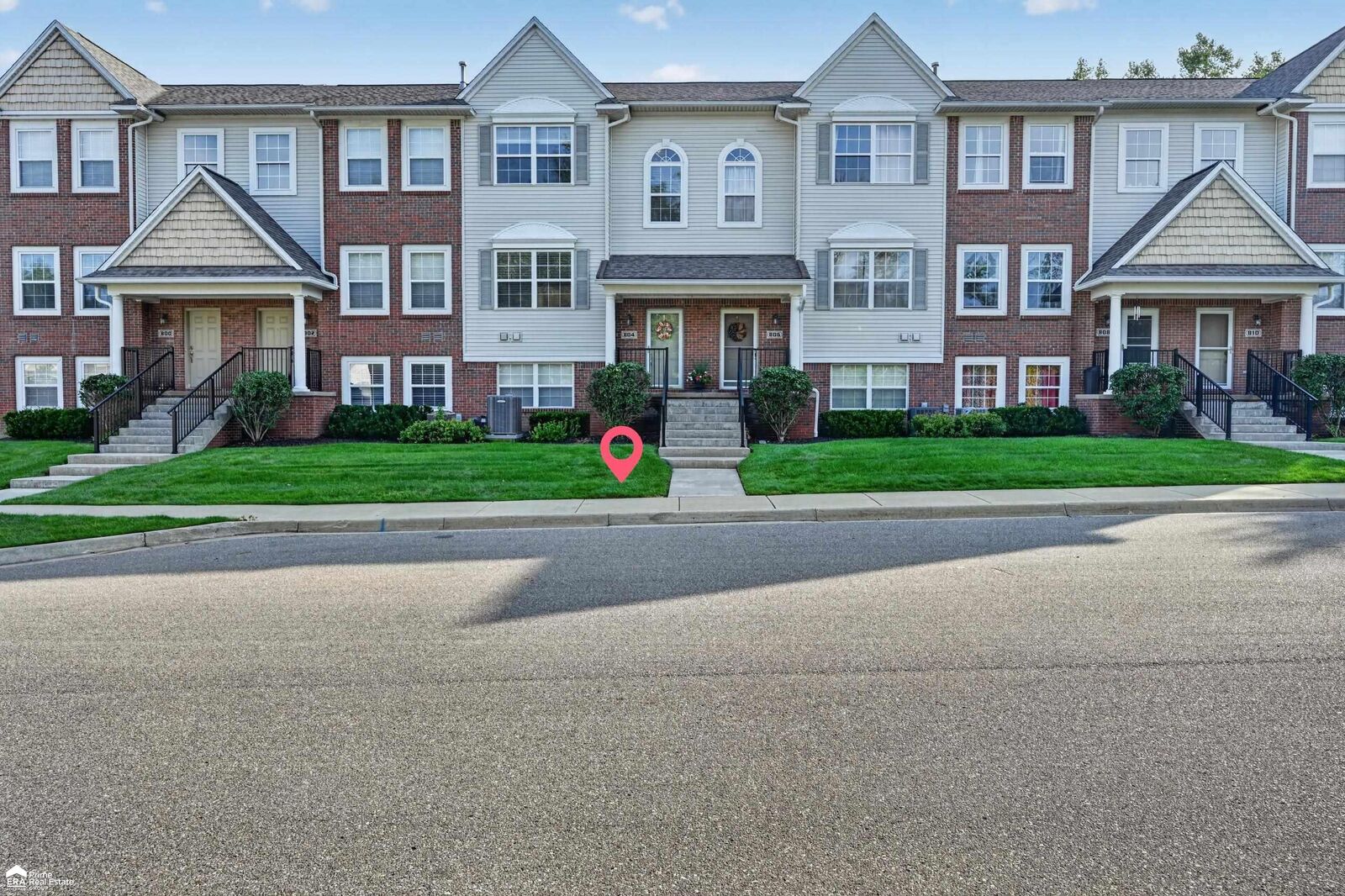 Property Photo: 804 Eagle Drive MI 48430