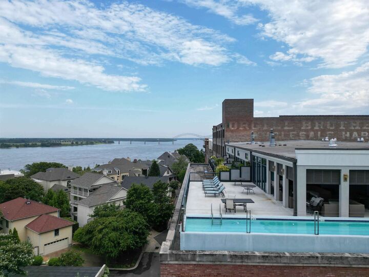 Property Photo:  505 Tennessee St 408  TN 38103 