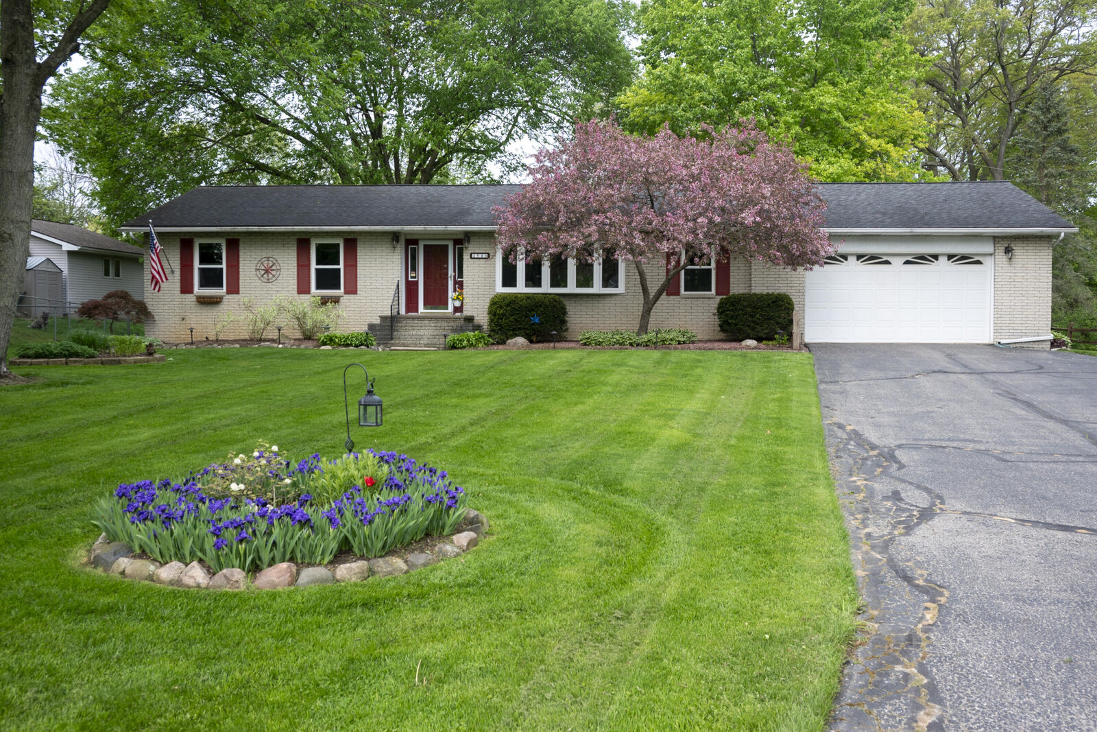 Property Photo: 4546 Rohr Road MI 48359