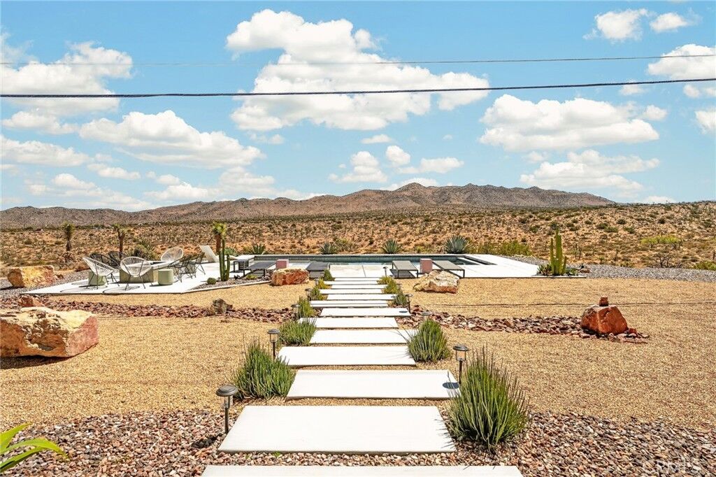 Property Photo: 8997 Hermosa Avenue CA 92284