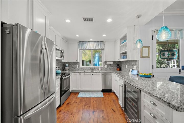 Property Photo:  471 Calle Cadiz H  CA 92637 