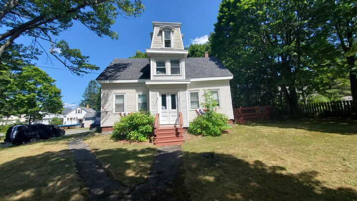 Property Photo: 473 / 475 Union Street ME 04401