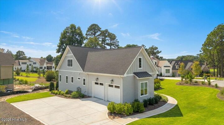 Property Photo:  25 Honors Court  NC 28374 