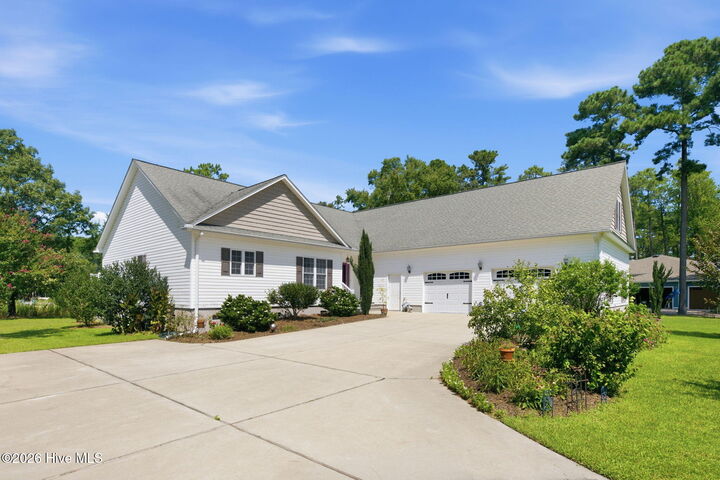 Property Photo:  2774 Browns Creek Road  NC 28556 