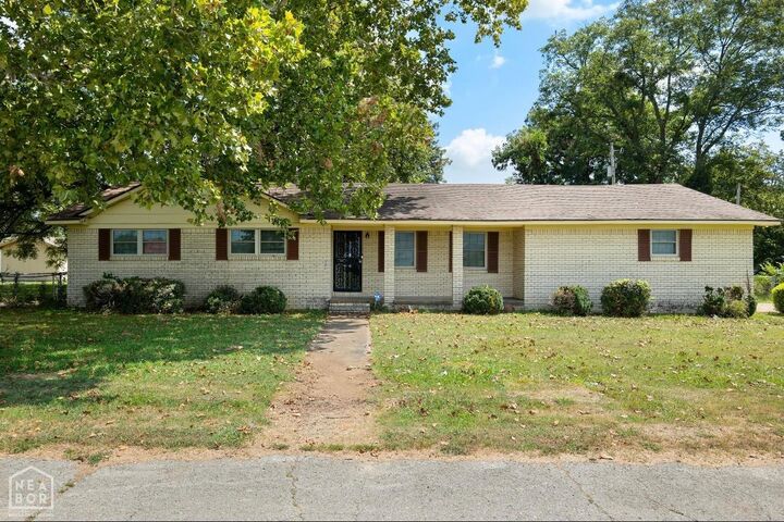 Property Photo: 533 Powell AR 72358