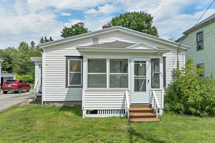 Property Photo:  252 Wight Street  NH 03570 
