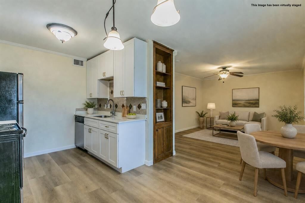 Property Photo: 1214 Baylor Avenue 205 TX 76706