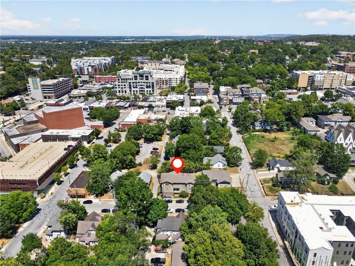 Property Photo:  204 N Shipley Alley 103  AR 72701 