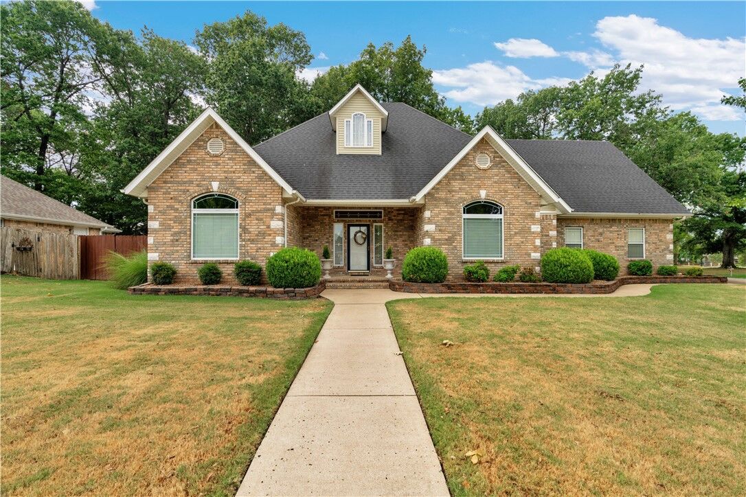 Property Photo: 611 Shady Acres Lane AR 72753