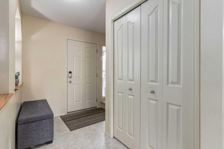 Property Photo: 880 Prestwick Circle SE AB T2Z 4E4