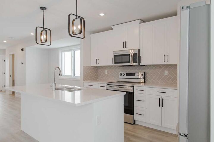 Property Photo:  9530 114 Avenue  AB T8X 0W8 