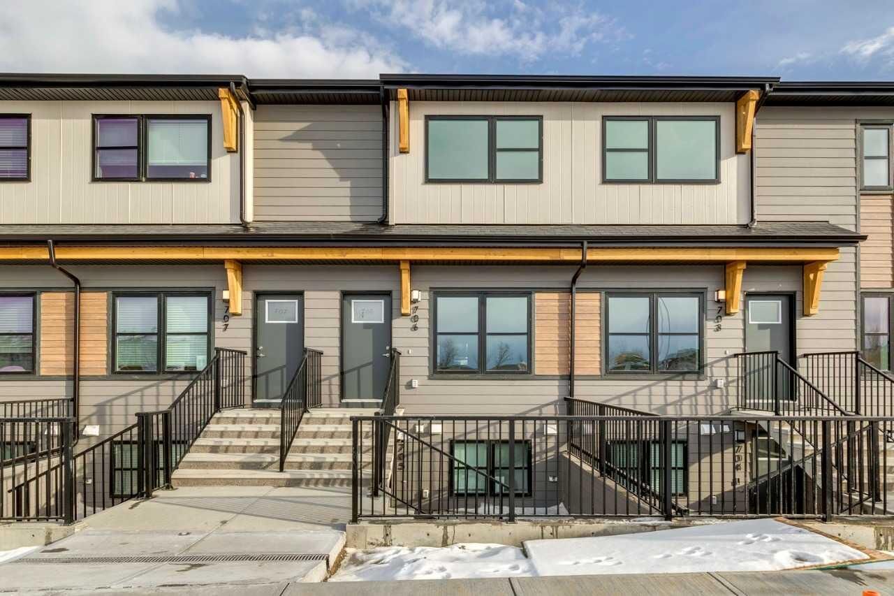 Property Photo:  350 Mahogany Parade SE 1201  AB T3M 4K2 