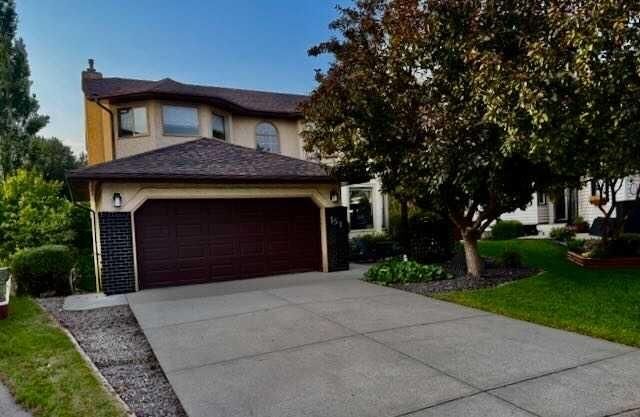 Property Photo: 151 Riverside Mews SE AB T2C 3X9