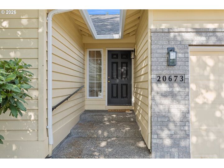 Property Photo:  20673 SW Trails End Dr  OR 97140 