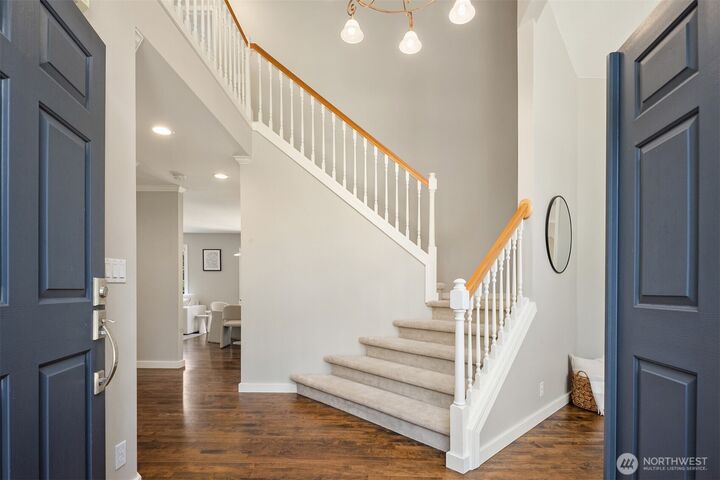 Property Photo:  6515  127th Lane NE  WA 98033 