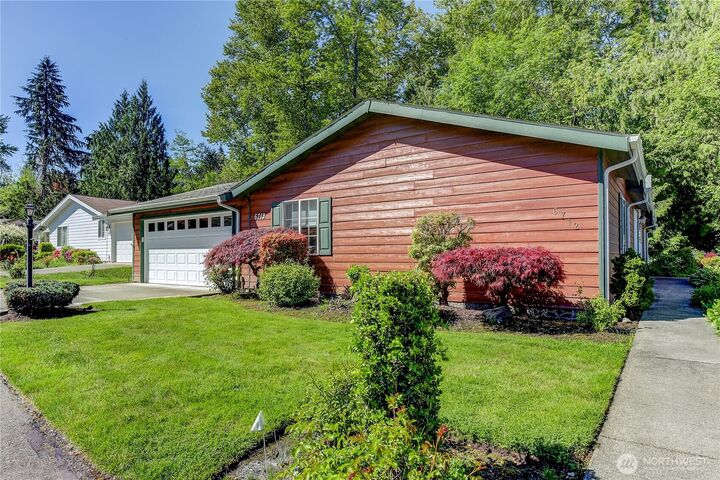 Property Photo:  6712  243rd Avenue E  WA 98321 