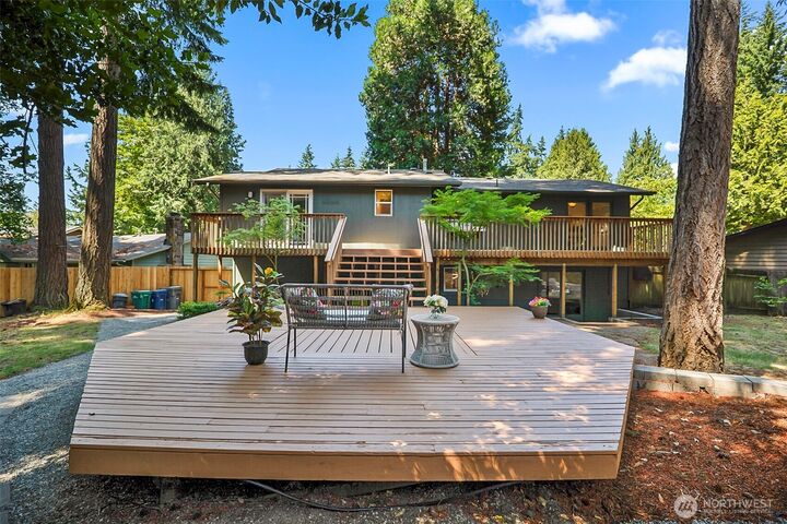 Property Photo:  10716  127th Avenue NE  WA 98033 