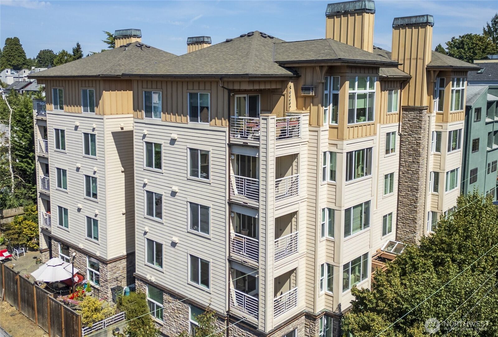 Property Photo: 1762 NW 57th Street 203 WA 98107