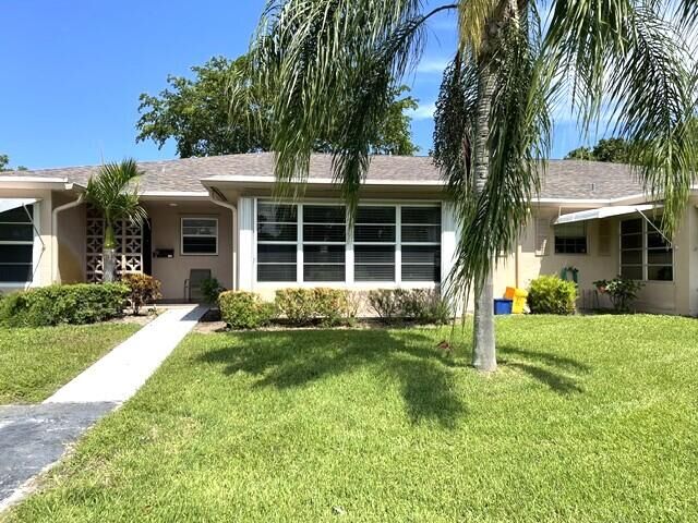 Property Photo: 1315 High Point Way SE B FL 33445