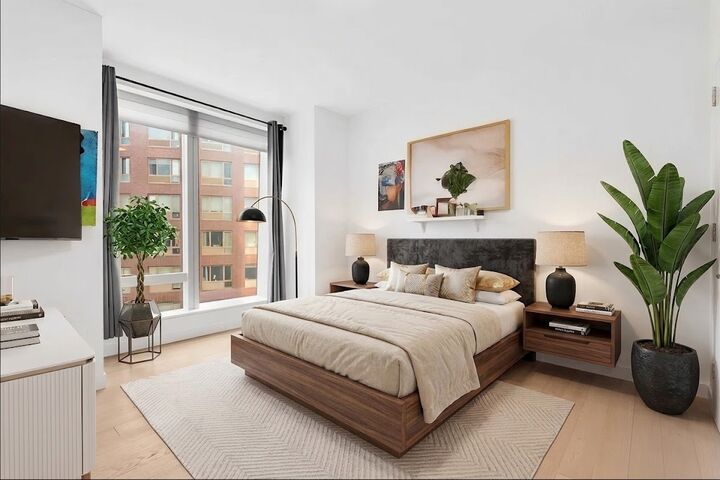 Property Photo:  252 South Street 11F  NY 10002 