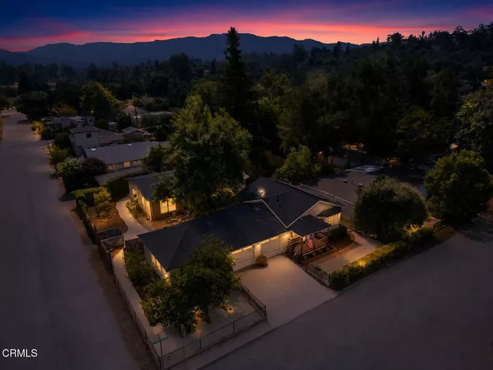 Property Photo:  233 El Plano Drive  CA 93023 