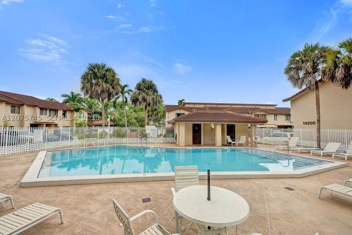 Property Photo: 14201 SW 57th Ln 1A7 FL 33183