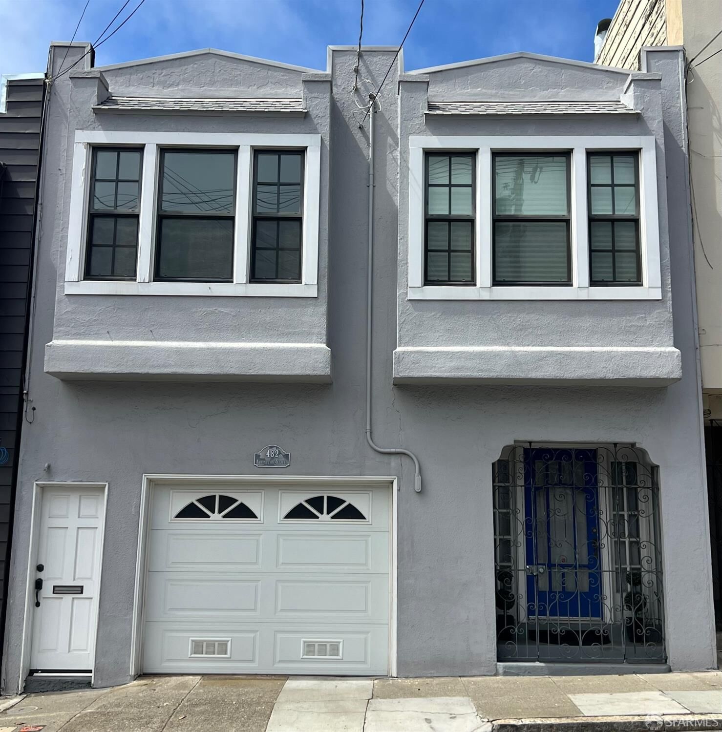 Property Photo: 482 Arlington Street CA 94131