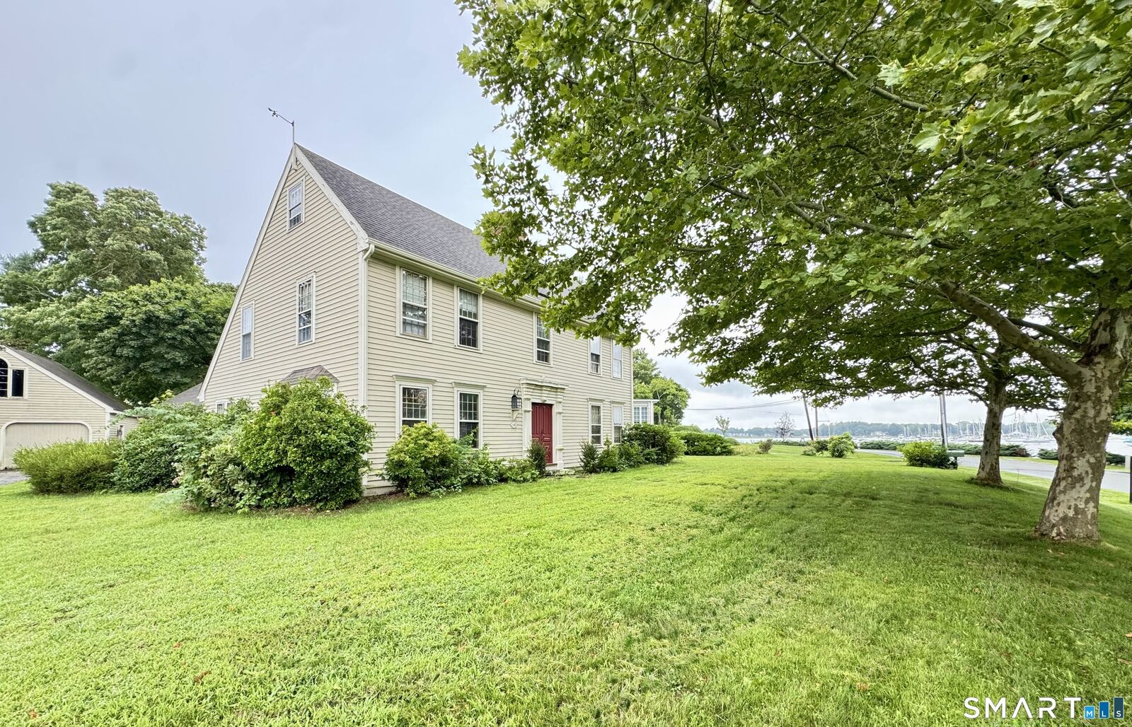 Property Photo:  138 North Cove Road  CT 06475 