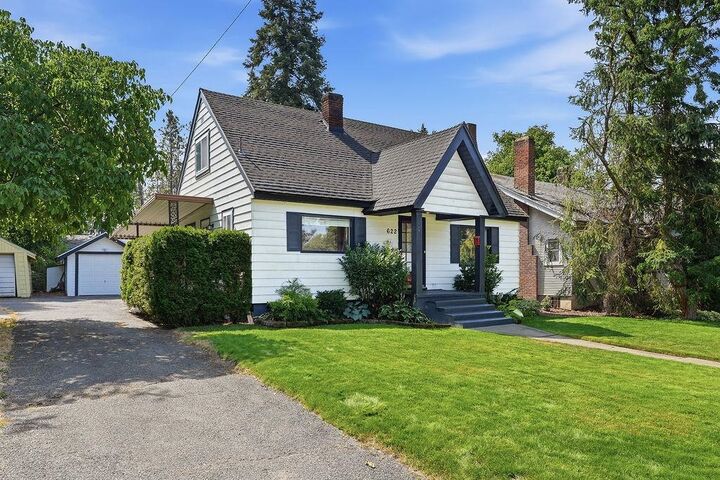 Property Photo: 622 E 27th Ave WA 99203