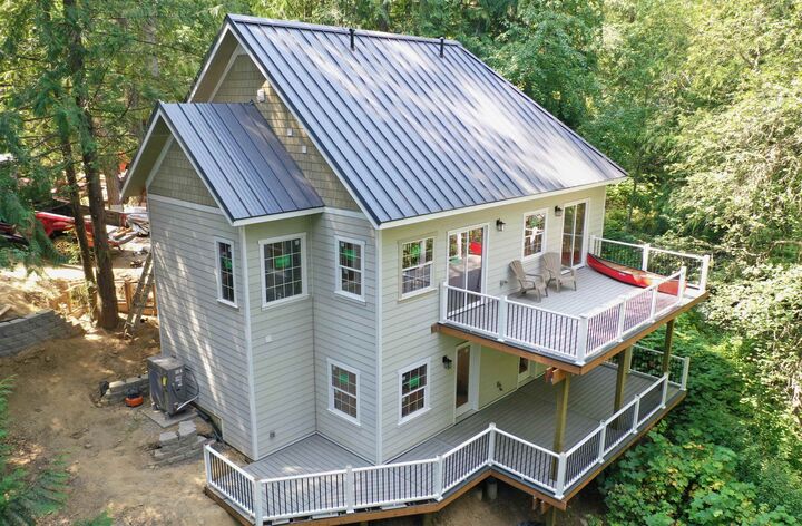 Property Photo: 4045 Southwood Shores Rd WA 99148