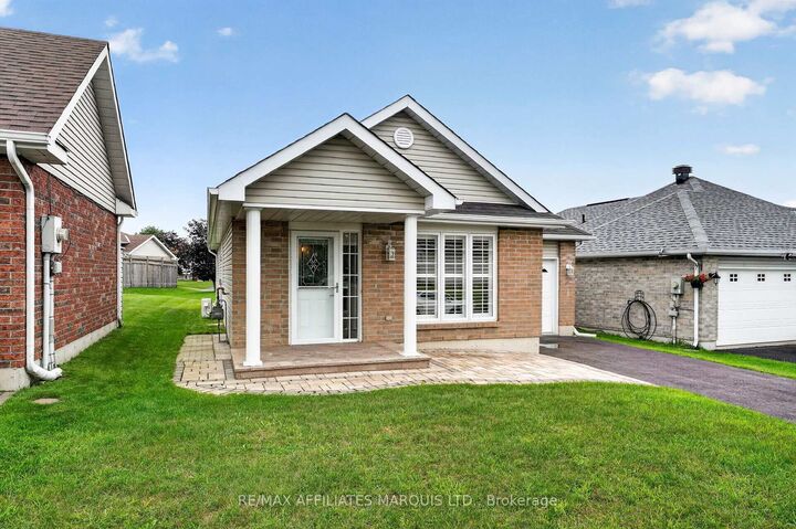 121 Gail Elizabeth Court — photo 1