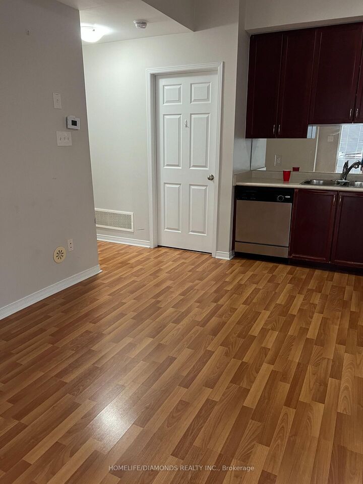 Property Photo:  60 Fairwood Circle 149  ON L6R 0Y6 