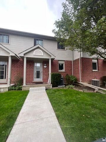 Property Photo:  511 Admiral Drive W 65  ON N5V 4R4 