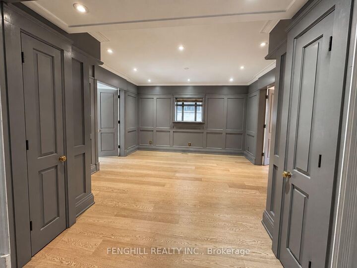 Property Photo:  176 Glen Road  ON M4W 2W9 