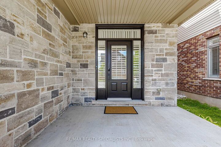 Property Photo: 117 Norma Crescent ON N1E 0K5