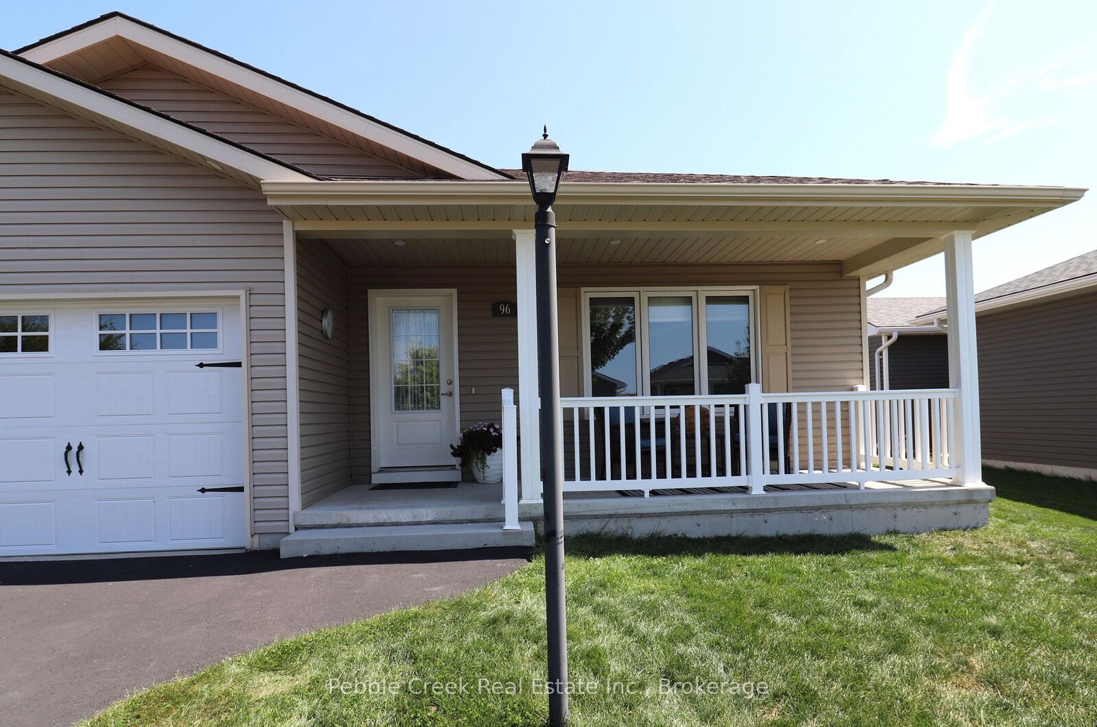Property Photo:  96 Lake Breeze Drive  ON N7A 0B9 