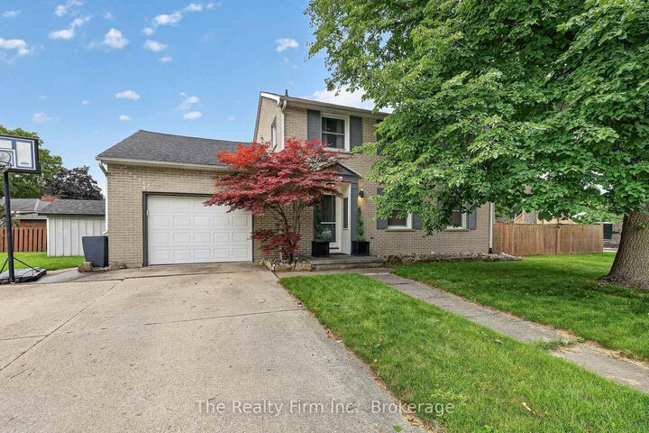 Property Photo: 652 Miller Street ON N4S 5K1