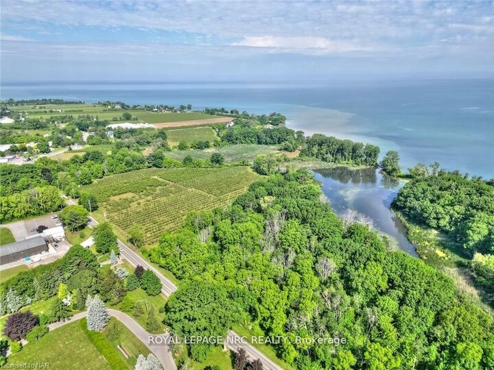 Property Photo: 1378 Lakeshore Road ON L0S 1T0