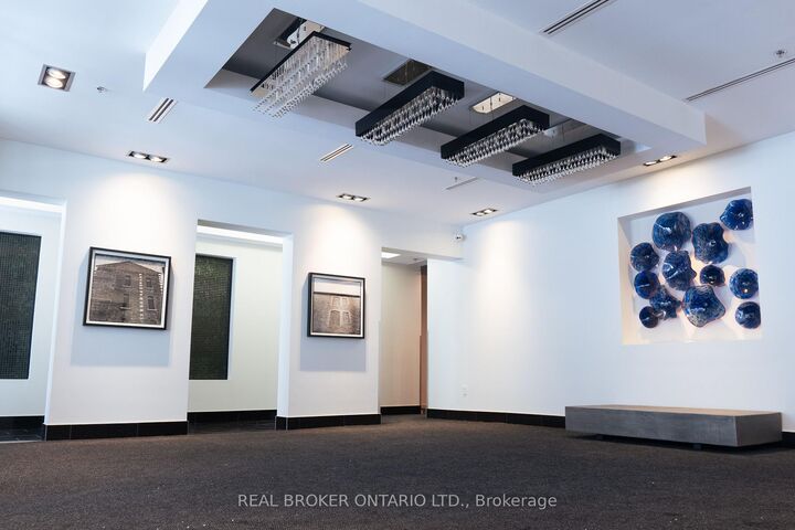 Property Photo:  101 Richmond Road 417  ON K1Z 0A6 