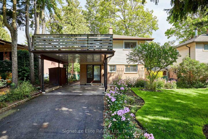 7 Lyncroft Drive — photo 1