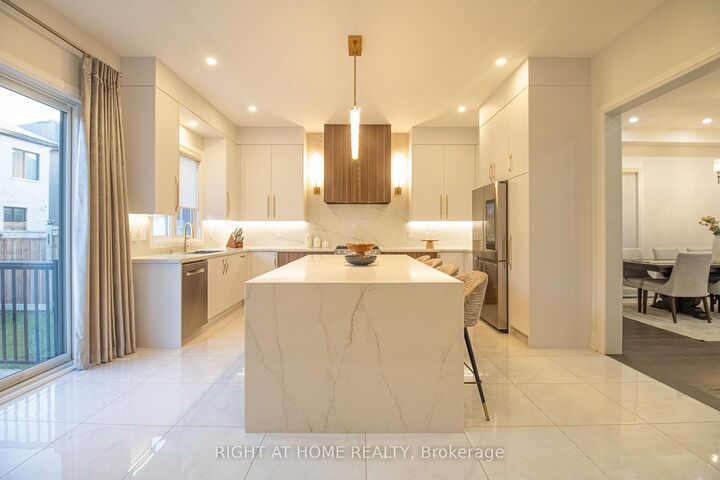 43 Longworth Avenue — photo 1