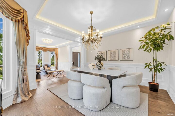 47 Hillhurst Drive — photo 1