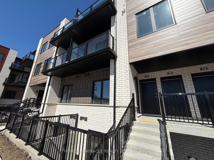 Property Photo: 10 South Creek Drive 26 ON N2R 0T9