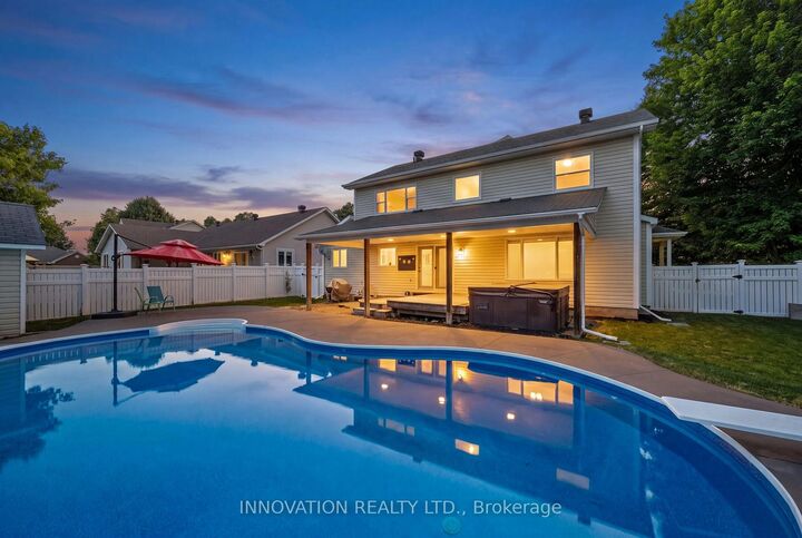 Property Photo: 9 Mary Hill Crescent ON K0A 2Z0