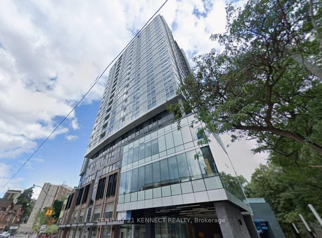 Photo de la propriété:  219 Dundas Street E 1703  ON M5A 0V1 